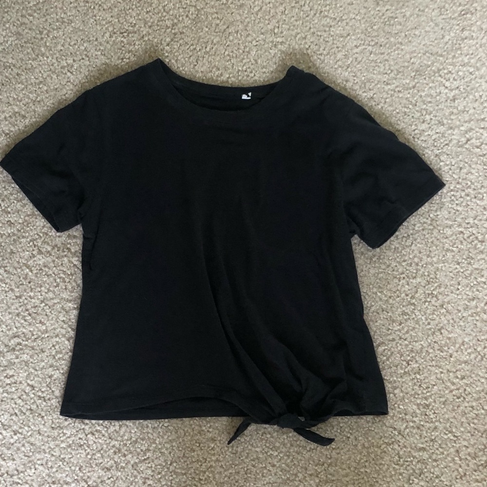 Black Pacsun Crop Top